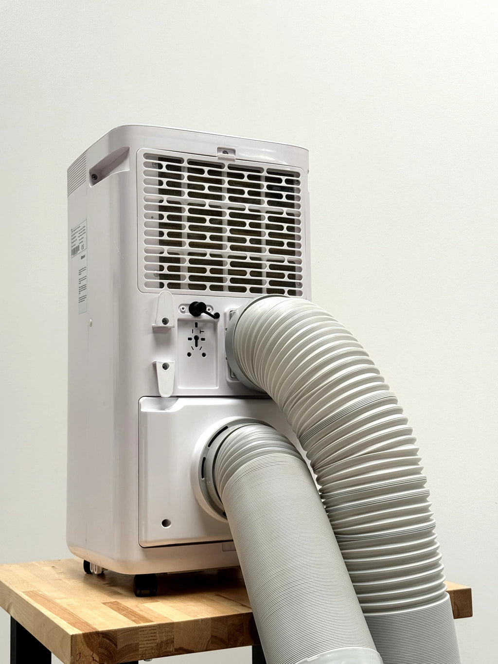 24V DC Portable Air Conditioner & Heat Pump – 12,000 BTU, Dual Duct, Off-Grid Battery Powered