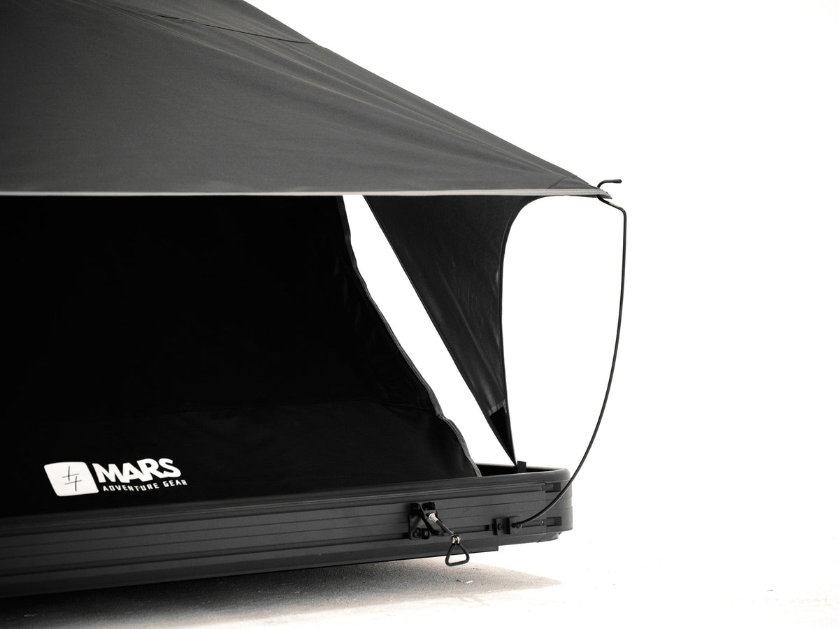 Fold-Over Hardshell Rooftop Tent – Sleeps 2, Telescopic Ladder, Insulation Liner, LED Light Bar
