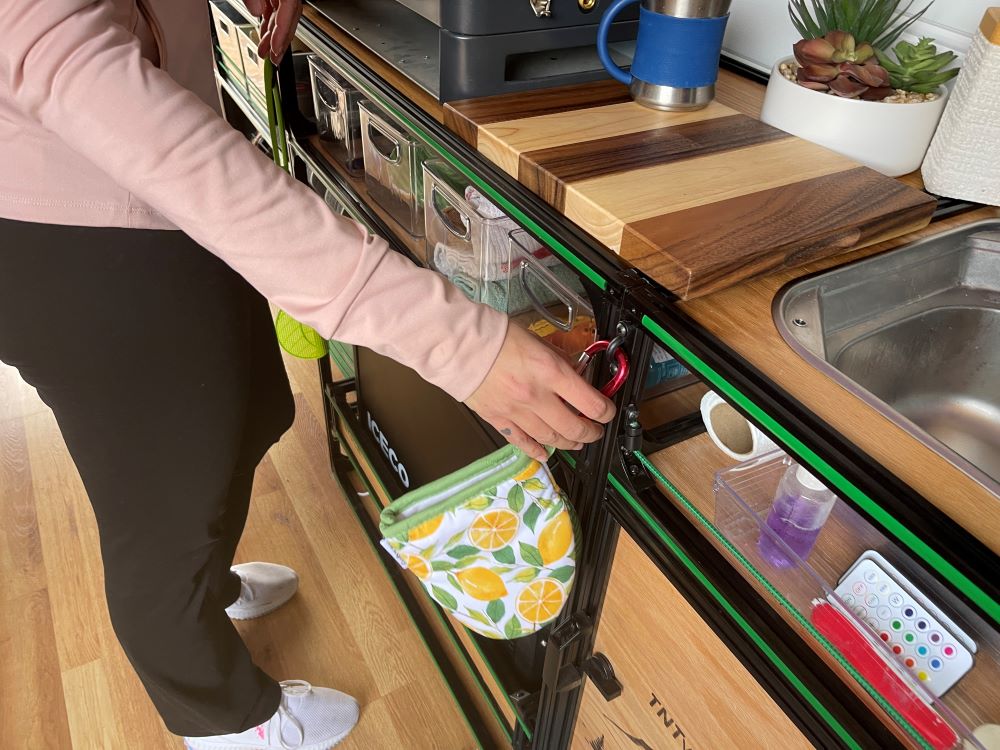 Van Furniture Kit | Mercedes Sprinter 170 | Campervan DIY